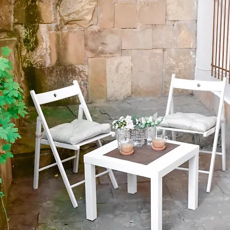 Deluxe Guest Studio Romance Old Town Appartamento Veliko Tărnovo