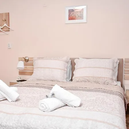 Deluxe Guest Studio Romance Old Town Apartament